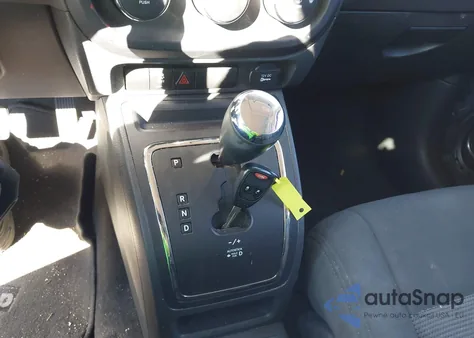 2015 Jeep Patriot Altitude Edition из США, поврежденный, VIN 1C4NJPBA5FD186489